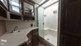 2014 CrossRoads Rushmore Lincoln, $ 26,000