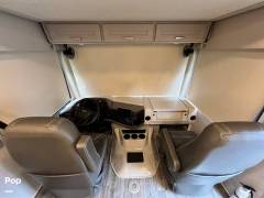 2023 Thor Motor Coach Miramar 37.1, $ 140,000