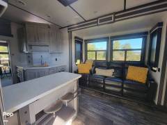 2021 Keystone Fuzion 424, $ 69,000