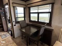2020 Heartland Landmark 365 Newport, $ 73,000