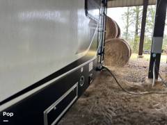 2021 Keystone Carbon 348, $ 50,000