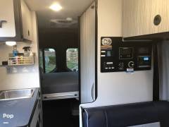 2022 Winnebago Revel 44E 4x4, $ 124,400