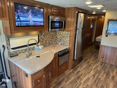 2018 Coachmen Mirada 35BH, $ 62,000