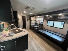 2019 Venture RV SportTrek ST270VBH, $ 19,250