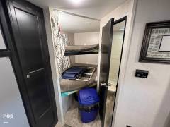 2019 Venture RV SportTrek ST270VBH, $ 19,250