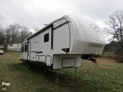 2023 Forest River Cardinal Red 36MB, $ 64,000