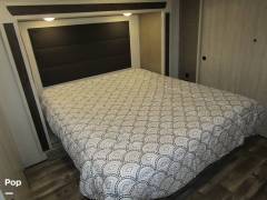 2023 Forest River Cardinal Red 36MB, $ 64,000