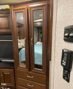 2019 Jayco Pinnacle 36SSWS, $ 56,000