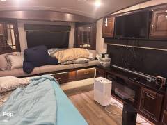 2019 Jayco Pinnacle 36SSWS, $ 56,000