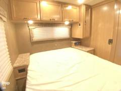 2018 Thor Motor Coach Four Winds 30D, $ 60,000