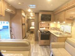 2018 Thor Motor Coach Four Winds 30D, $ 60,000