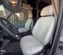 2019 Tiffin Wayfarer 25QW, $ 99,974