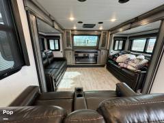 2023 Keystone Montana 3761FL, $ 104,900