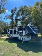 2021 Grand Design Momentum 376THS, $ 90,000