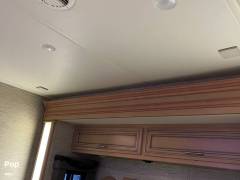 2017 Newmar Canyon Star 3710, $ 64,900