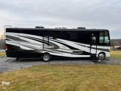 2017 Newmar Canyon Star 3710, $ 64,900