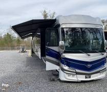 2020 Fleetwood Discovery LXE 40G, $ 216,000