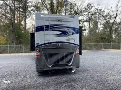 2020 Fleetwood Discovery LXE 40G, $ 216,000