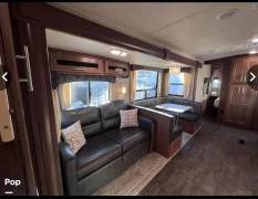 2017 Forest River Wildcat Maxx 30DBH, $ 29,000