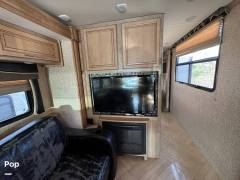 2015 Coachmen Encounter 37SA, $ 57,412