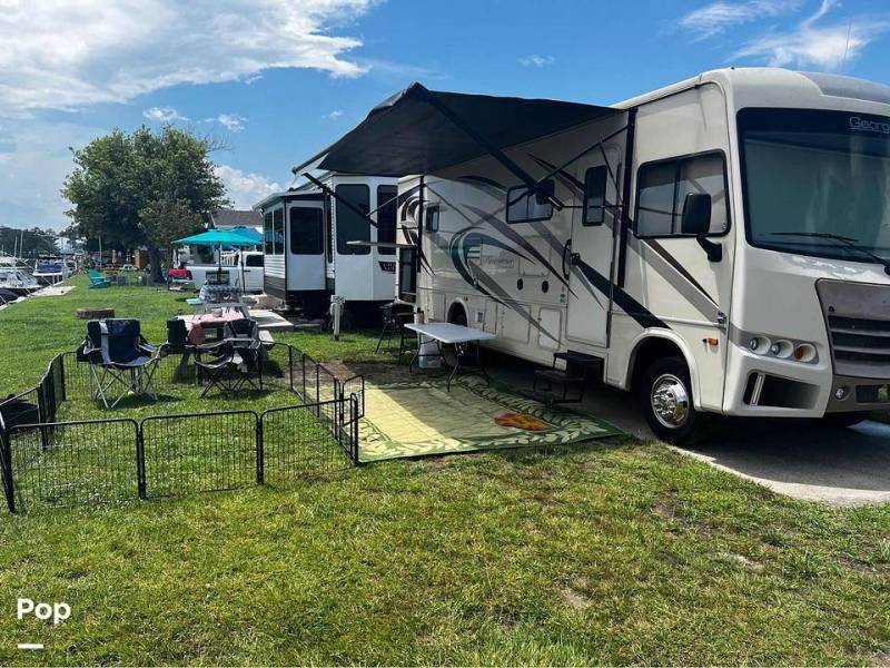 2017 Forest River Georgetown GT3 30X3, $ 77,500