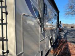 2017 Forest River Georgetown GT3 30X3, $ 77,500
