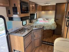 2020 Tiffin Wayfarer 23T, $ 39,000