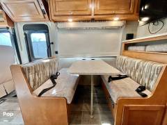 2019 Winnebago Sunstar 29V, $ 75,000
