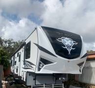 2019 Highland Ridge Highlander 327G, $ 67,000