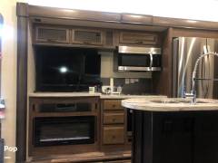 2020 Forest River Sandpiper 383RBLOK, $ 46,995