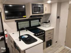 2023 Forest River Flagstaff 25bsds, $ 36,999