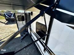 2022 Grand Design Imagine 2970RL, $ 32,000