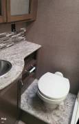 2018 Thor Motor Coach Four Winds 30D, $ 69,000