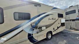 2018 Thor Motor Coach Four Winds 30D, $ 69,000