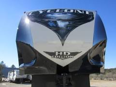 2018 Heartland Cyclone 4250, $ 79,000