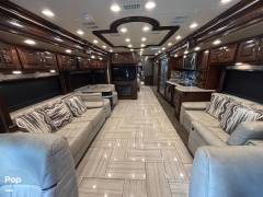2017 American Coach American Revolution 42S, $ 187,000