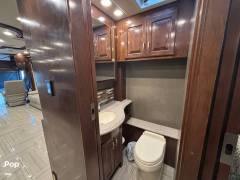 2017 American Coach American Revolution 42S, $ 187,000