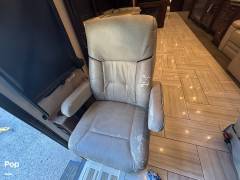 2017 American Coach American Revolution 42S, $ 187,000