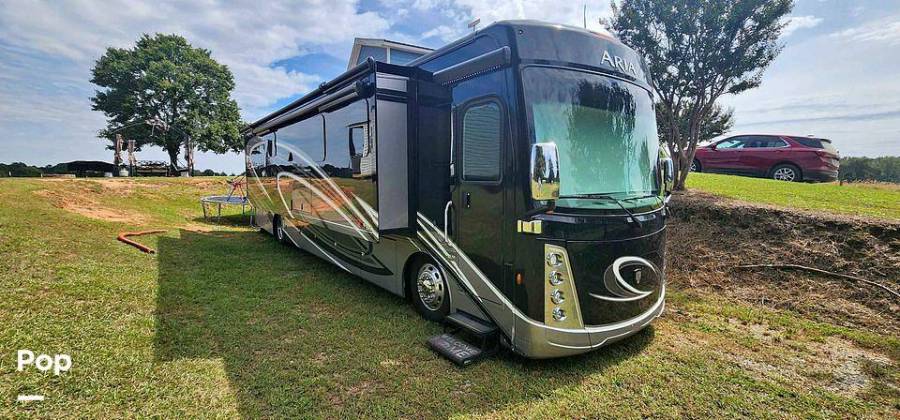2022 Thor Motor Coach Aria 4000, $ 219,900