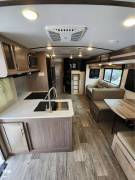 2021 CrossRoads Sunset Trail 272BH, $ 36,700