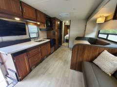 2023 Winnebago Minnie Winnie 31K, $ 90,000