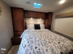 2023 Winnebago Minnie Winnie 31K, $ 90,000
