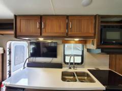 2023 Winnebago Minnie Winnie 31K, $ 90,000