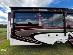 2019 Forest River Cedar Creek Champagne 38EL, $ 54,900