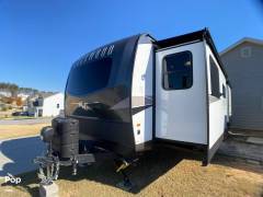 2023 Rockwood Ultra-Lite 2608BS, $ 58,900
