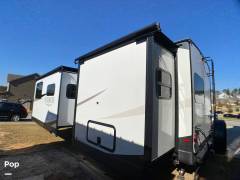 2023 Rockwood Ultra-Lite 2608BS, $ 58,900