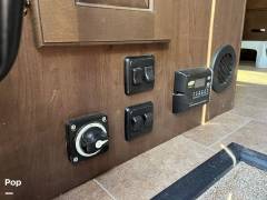 2019 Thor Motor Coach Chateau 31E, $ 87,300