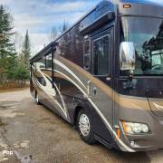 2010 Winnebago Journey 40T, $ 115,000