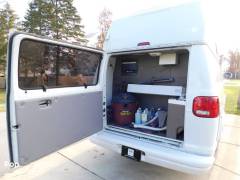 2002 Dodge 3500 Grooming Van, $ 49,900