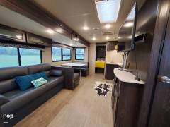 2019 Dutchmen Kodiak 285BHSL, $ 20,000